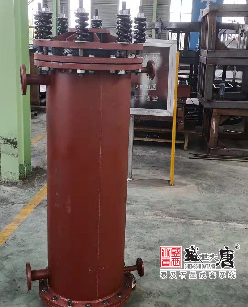 發往山東50平方的石墨換熱器即將完成